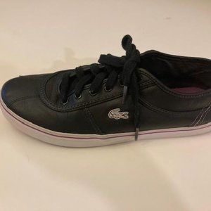 Women's black sneakers size 10 Lacoste